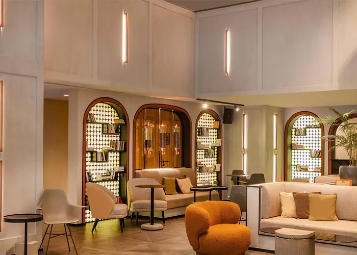 Hotel Firstname Toulouse